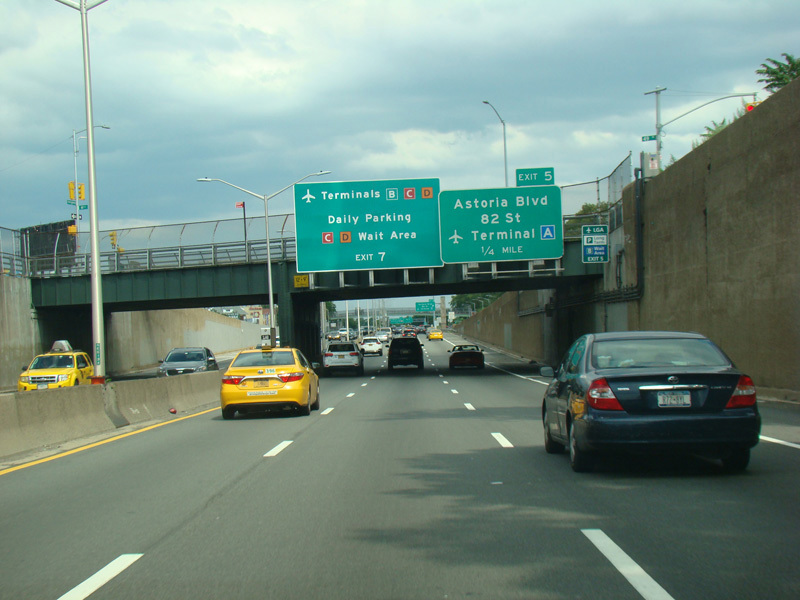 Grand Central Parkway - AARoads - New York