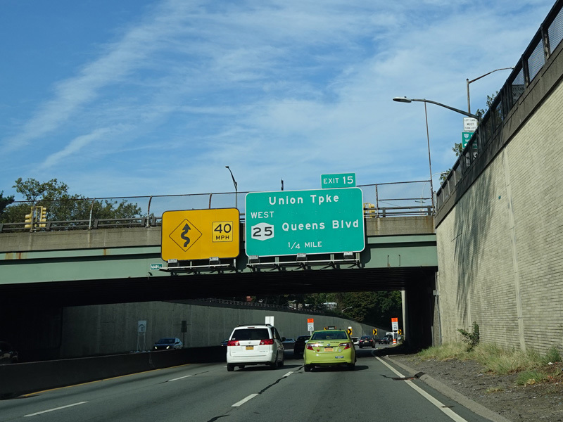 East Coast Roads - Grand Central Parkway - Westbound Views (Archived)